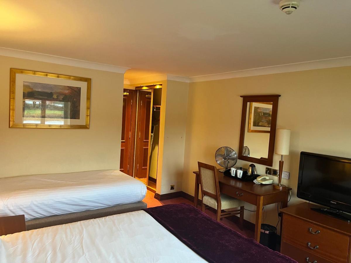 Macdonald Tickled Trout Hotel Престон Экстерьер фото