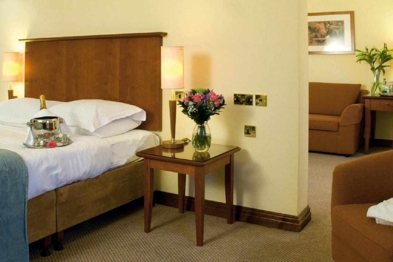 Macdonald Tickled Trout Hotel Престон Экстерьер фото